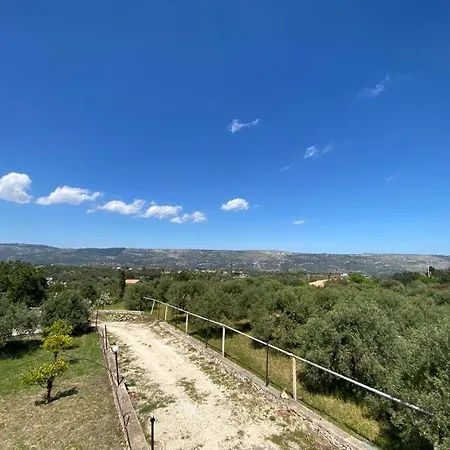 Lati Sicily 3